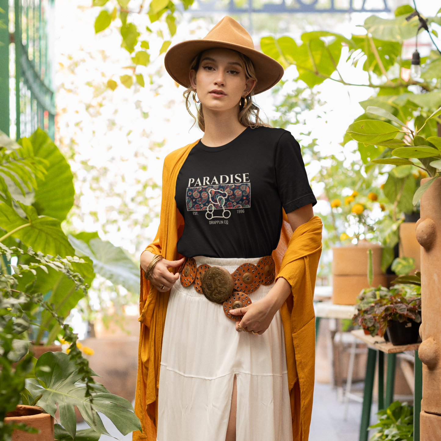 Paradise Woman Black Relaxed Fit Printed T-shirt