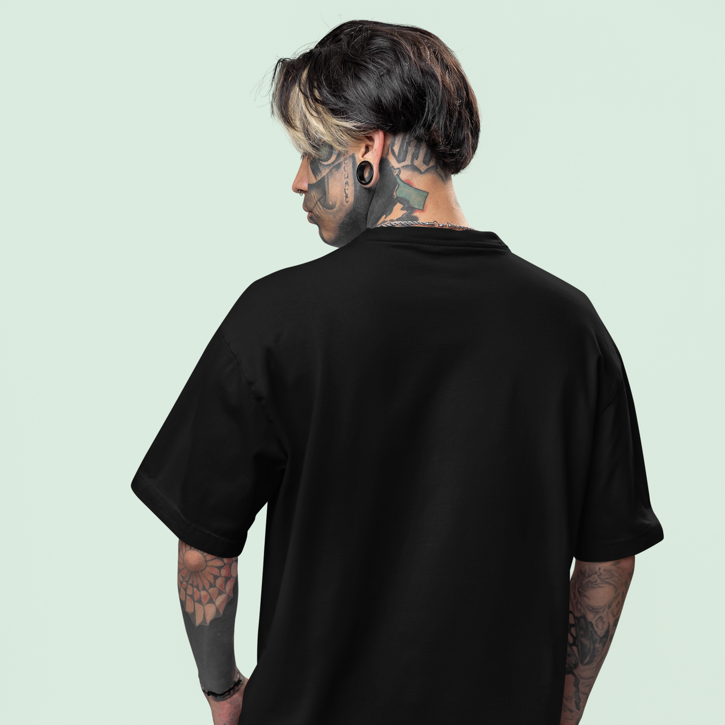 Thugs Premium Black Oversized Printed T-shirt
