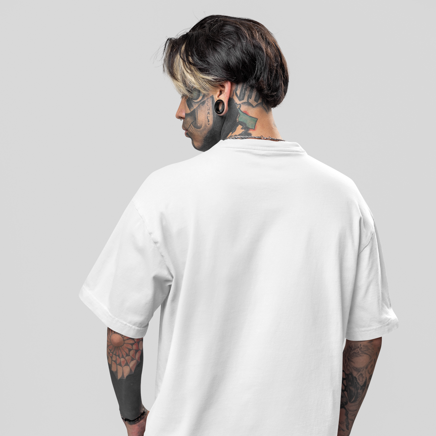 Notorious Premium White Oversized Typography Printed T-shirt