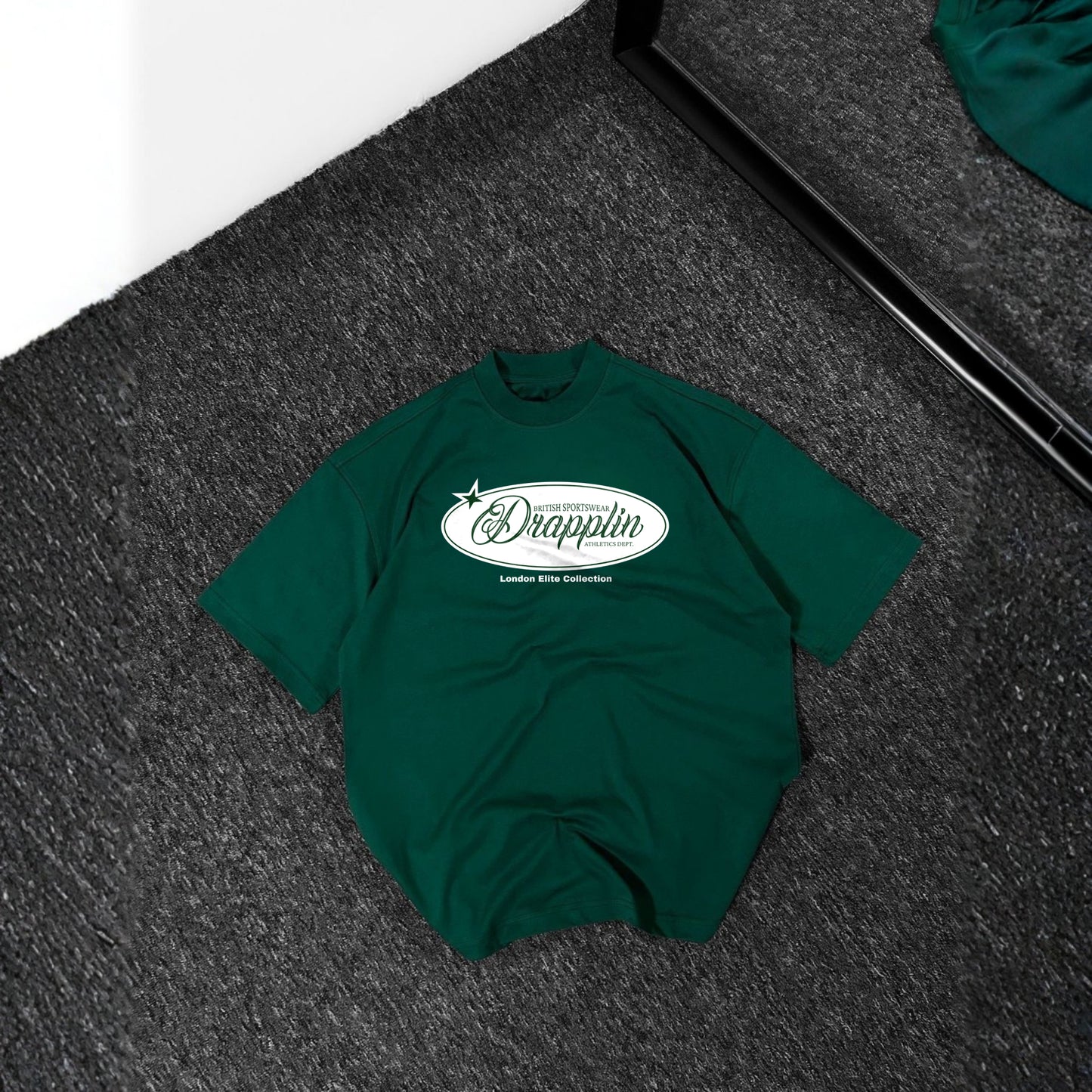 Drapplin London Bottle Green Unisex Premium Oversized T-shirt